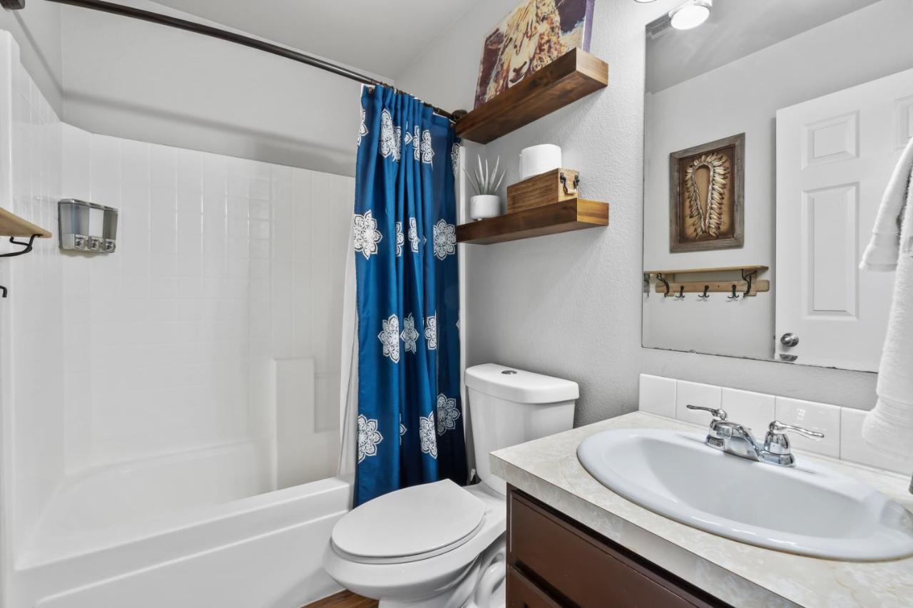 Southwestern Style 4 Bedroom Nampa Home Sleeps 16! 外观 照片
