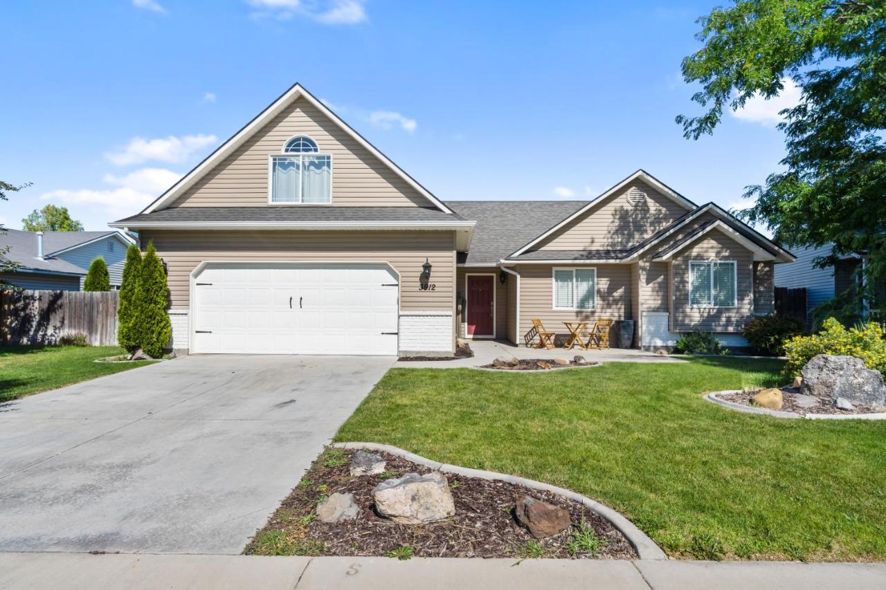 Southwestern Style 4 Bedroom Nampa Home Sleeps 16! 外观 照片